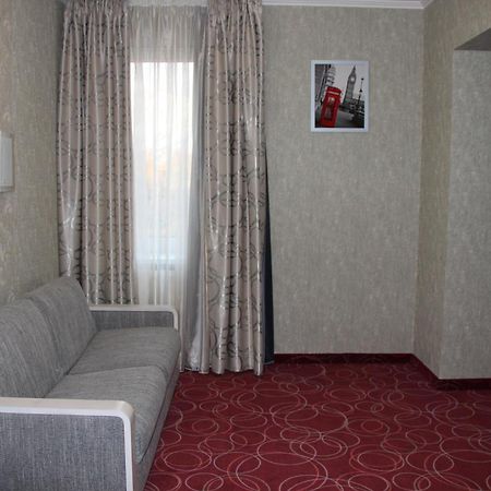 Magnum Hotel Beregszász Szoba fotó